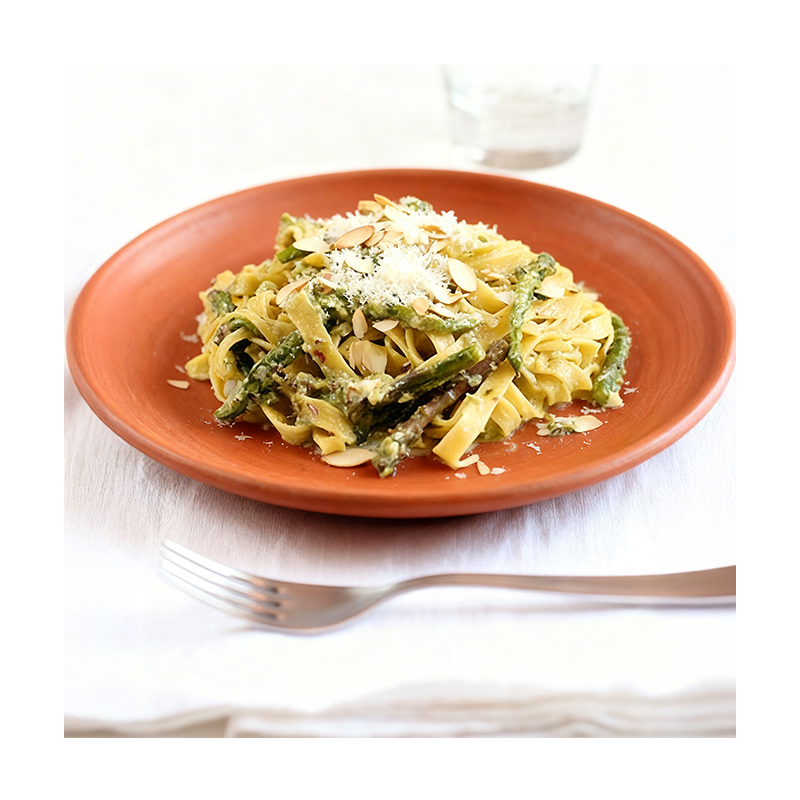 Pasta asparagi e mandorle