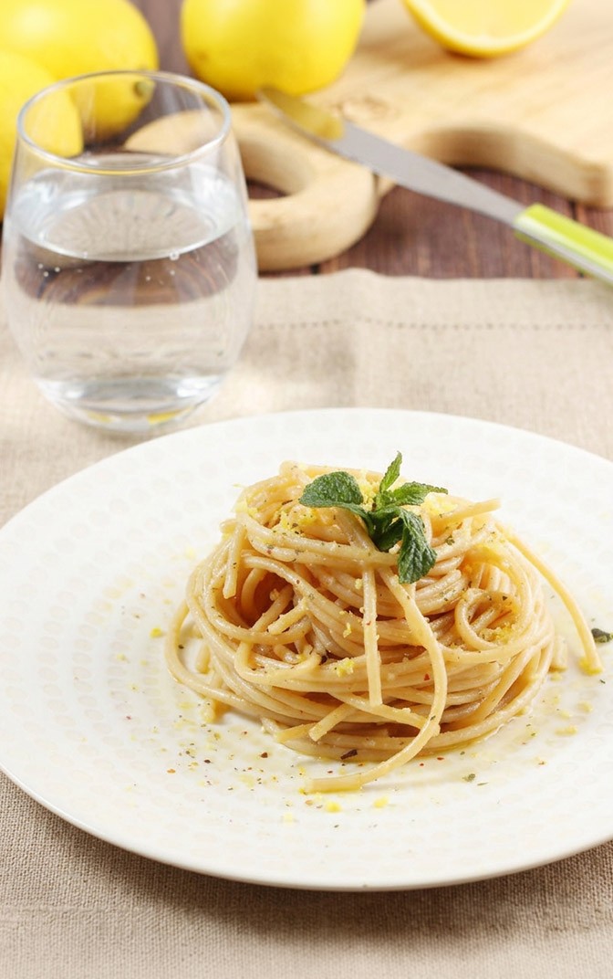 Pasta verna limoni e zucchine